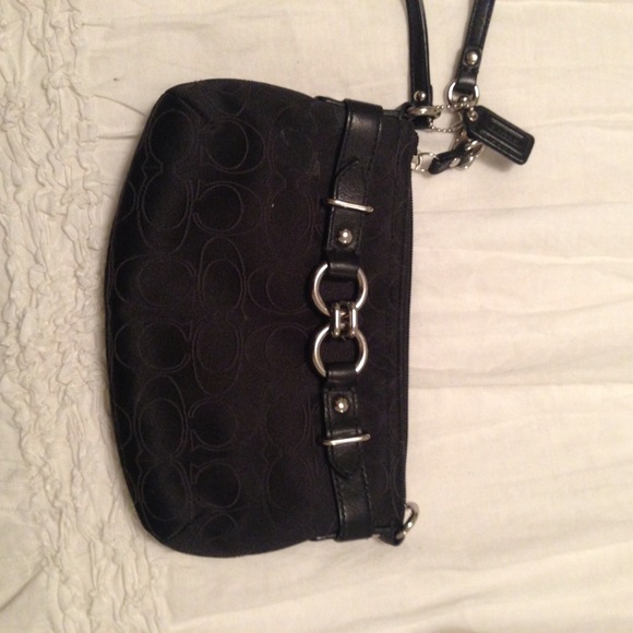 🚫SOLD!!!!! 🚫Large Black Coach Wristlet