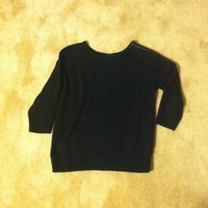 Black GAP sweater