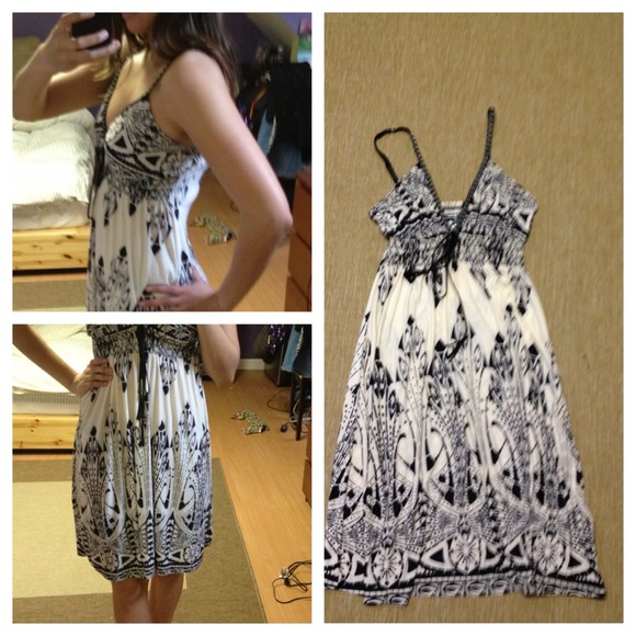 Print dress - Picture 1 of 1