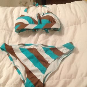 Vs swim SOLD to @morgan422