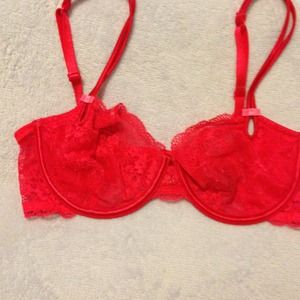 New red bra