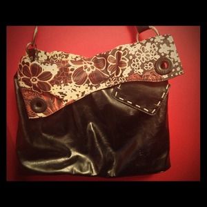 Adorable black handbag