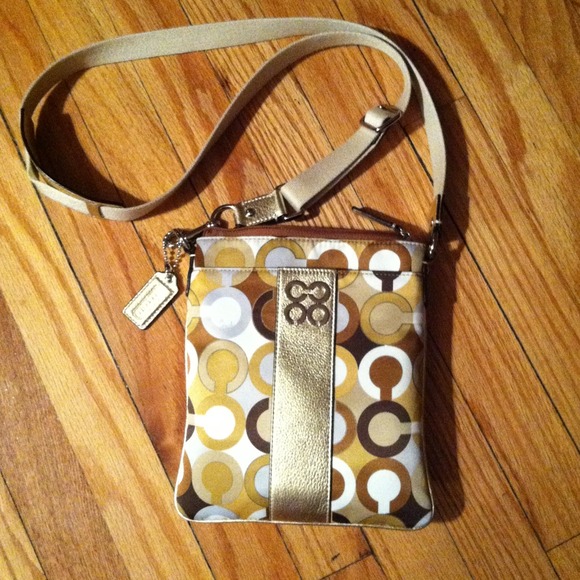 Coach swing pack perfect ;-)