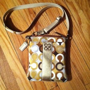 Coach swing pack perfect ;-)