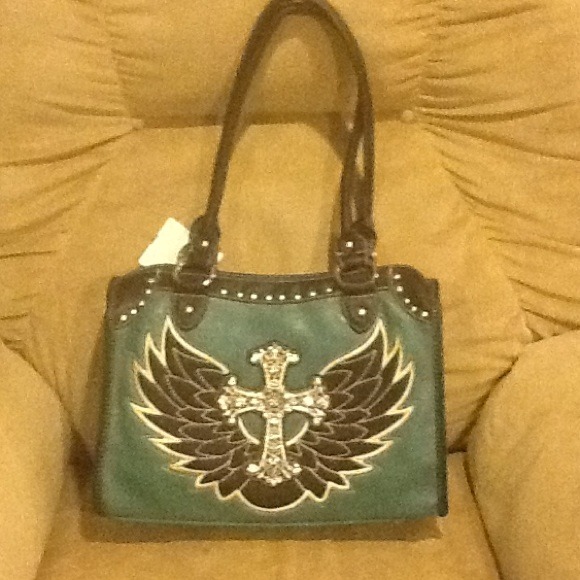 Beautifully purse new whit tags