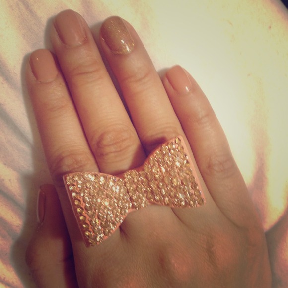 Bow ring