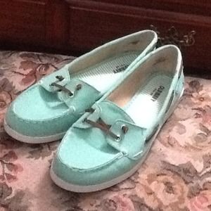 Mint loafers