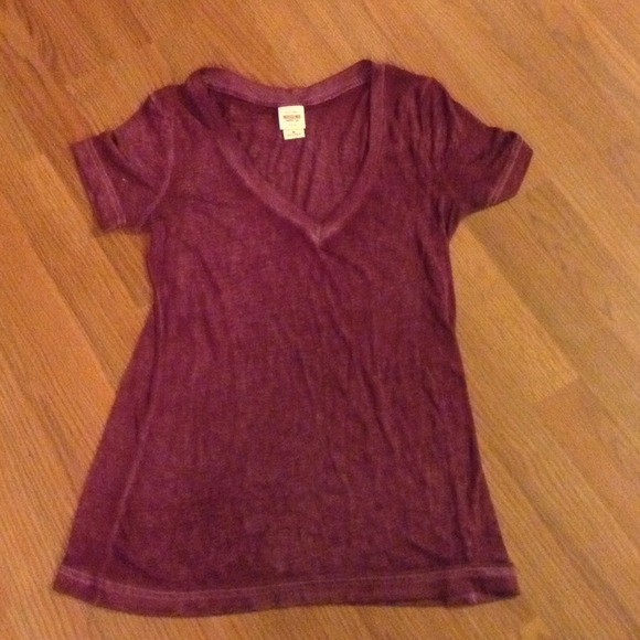 SOLD!!!  Casual t
