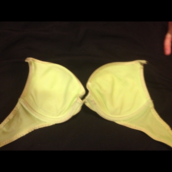 VS 36B push-up bra - Picture 3 of 3