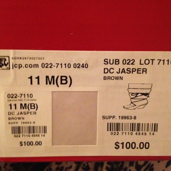 REDUCED. Brown wedge furry boots. Mid calf - Picture 3 of 4