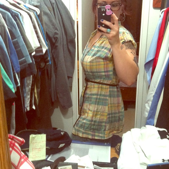 Cute cuffed sleeve long shirt with belt! sz M