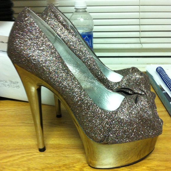 Steve Madden Platform Heels