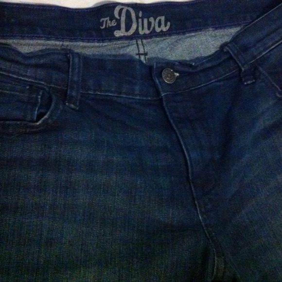 SOLD - Picture 2 of 4