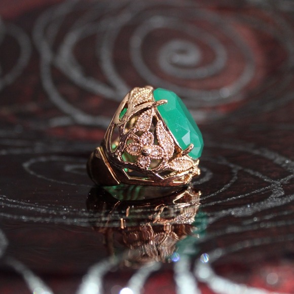 Serious Rock Ring - Picture 3 of 4