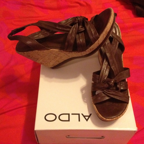 Aldo wedge sandals
