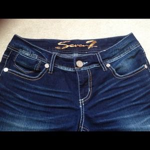 Seven 7 size 4 inseam 31-32 Crystal embellishments