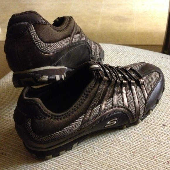 Skecher sneaker shoes