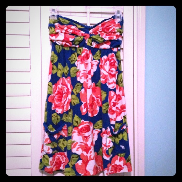 Strapless Abercrombie & Fitch Dress