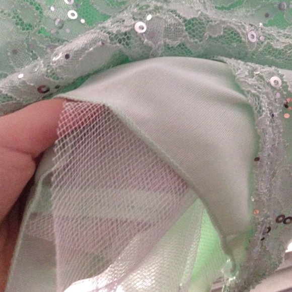 Homecoming/Prom dress - Picture 4 of 4