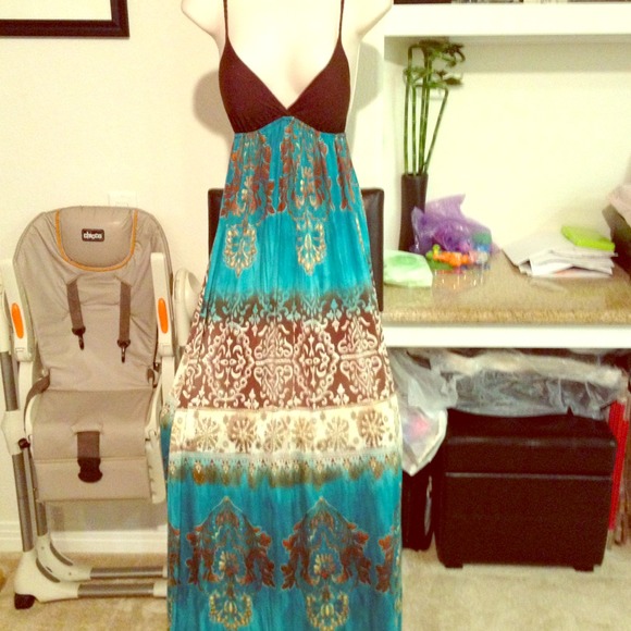 ***SOLD*** Maxi Dress