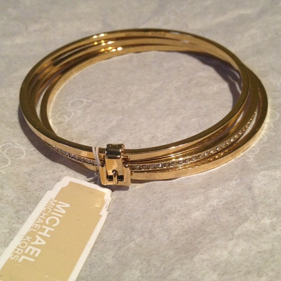 ❗❗sold❗❗Michael Kors Triple Buckle Bangle Bracelet - Picture 2 of 4
