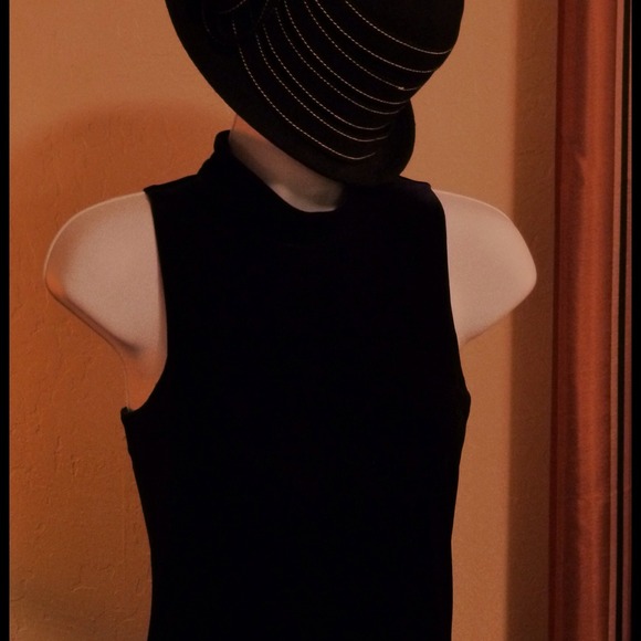 Black, velvet, long and sexy.
