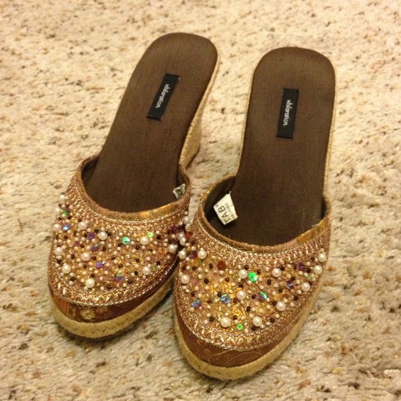 Xhiliration Sequence Wedges
