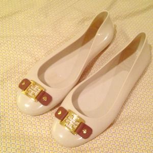 Brand New Jelly Driver Tory Burch Flats size 38