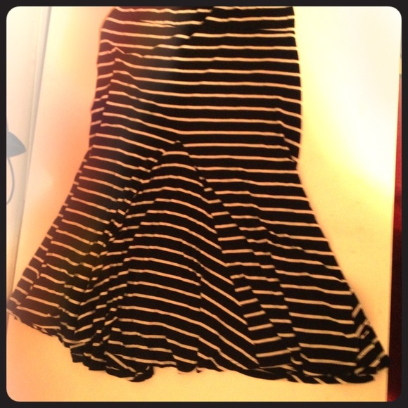 Black and White Maxi Skirt