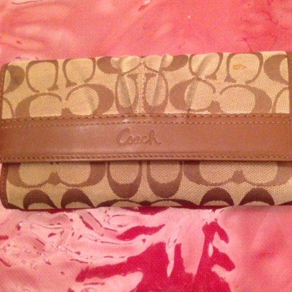 Authentic Coach Wallet