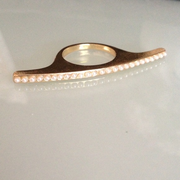 PEARLESCENT GOLD RING - Picture 2 of 4