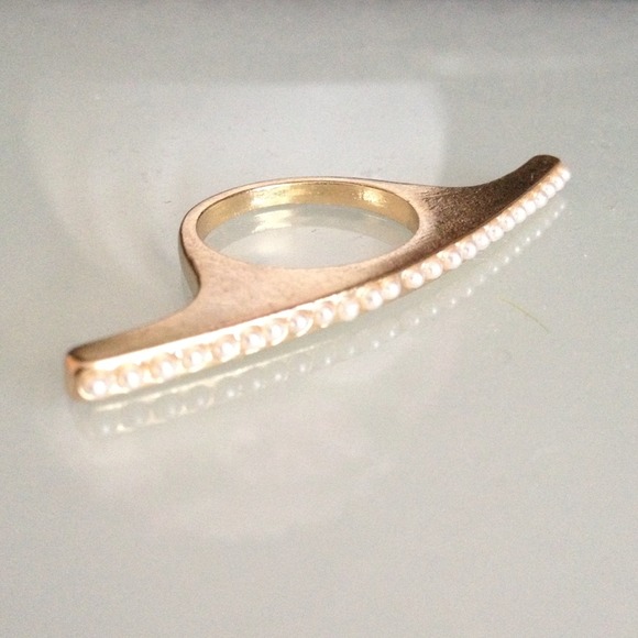 PEARLESCENT GOLD RING - Picture 3 of 4