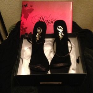 Pleaser sandals