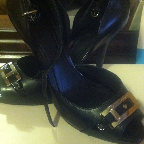BCBG Pumps ✂sale only today $30!!!!