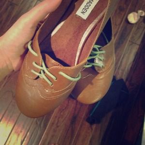 Brand new Steve Madden flats!