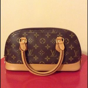 Bundle!! Alma and Carly!! 💥Traded💥