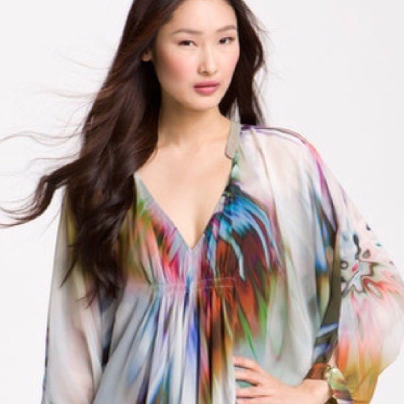 REDUCED--Beautiful dress by Maggy London.