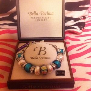 A Bella Perlina bracelet