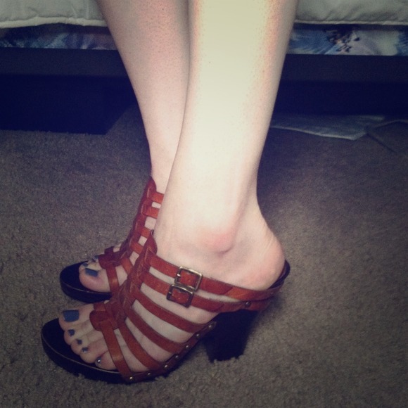 BCBG wood and leather heels