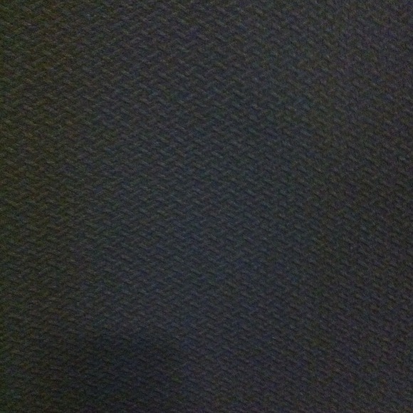 Daisy Fuentes black skirt - Picture 3 of 3