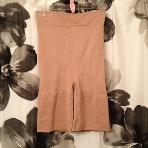 NWT Secret by Victoria's Secret Spanx