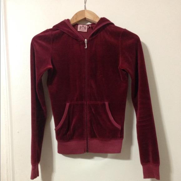 🌟SOLD🌟Juicy Couture burgundy velour hoodie 🌟 - Picture 2 of 4