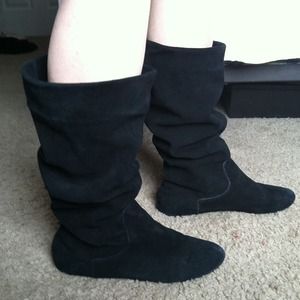 Penny loves Kenny black suede scrunch boots size 7