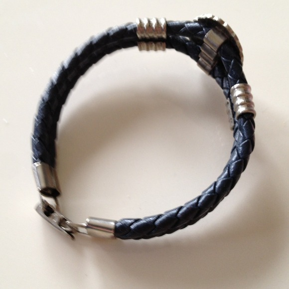 Bracelet - Picture 3 of 3