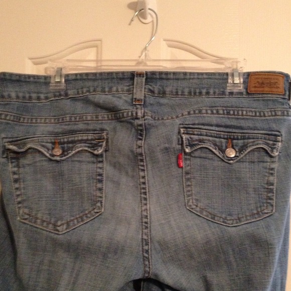 ๐Sold in bundle ๐ - Picture 3 of 3