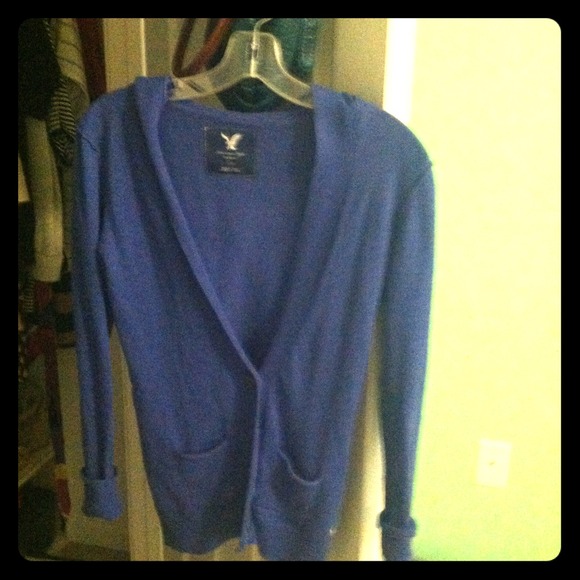 Long sleeve, hooded cardigan