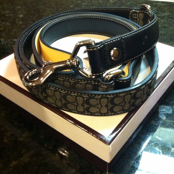 COACH Mini signature dog leash