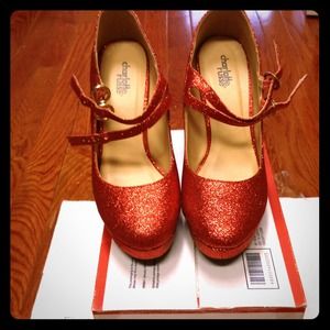 ❤❤Too Cute Charlotte Russe Sparkly Red Heels❤❤