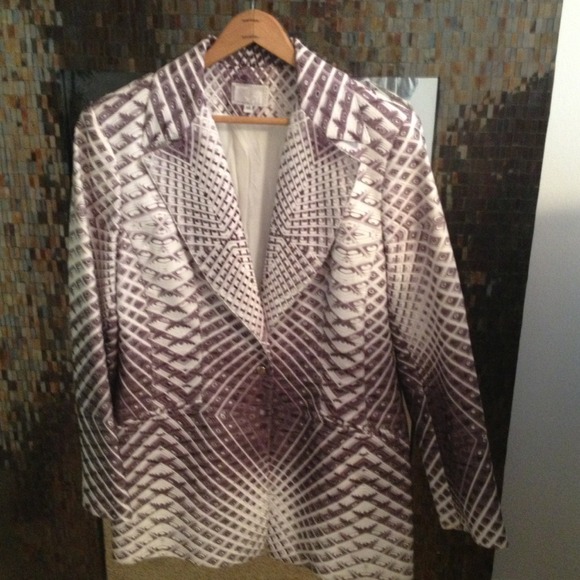 Black and white Alberto Makali blazer