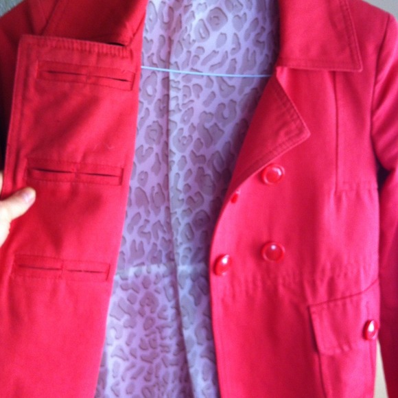 🎉SaLE🎉Cutest United Colors of Benetton jacket! - Picture 2 of 4